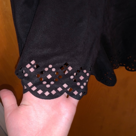 shorts - Picture 2 of 4